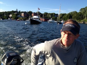 And we're back to the boat after a full afternoon of walking, sitting in the park and eating!