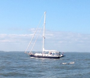 Although this looks like a picture of Eleanor Q at first glance, it is not! It is "Slow Waltz," our little sister ship - a Gozzard 37'. 