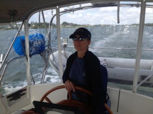 Frank stuck his big Navy hat on my little head just to crack himself up. Seriously, he has a really big head. It looks normal enough, but go try to find him a hat that fits! It's BIG!