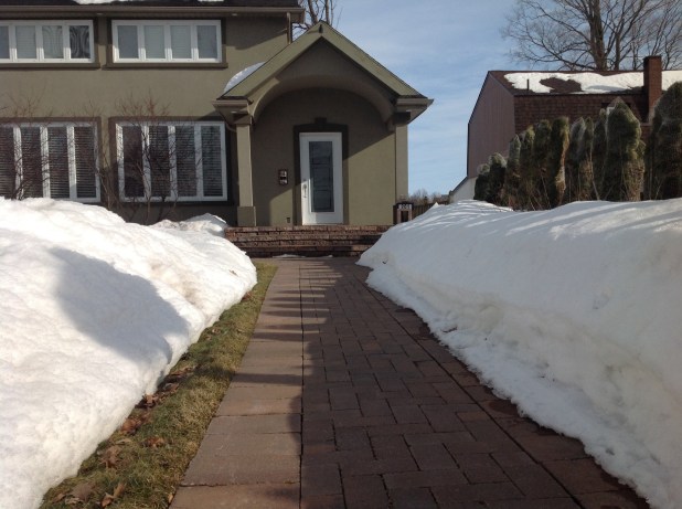 Home sweet home for a few months. Looks like a new house - actually a renovated older home. Very cool place.